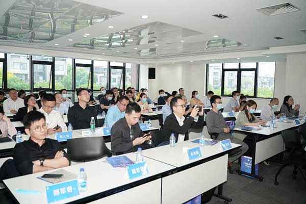 熱烈祝賀2020“人工智能與新零售”創(chuàng)新論壇圓滿落幕