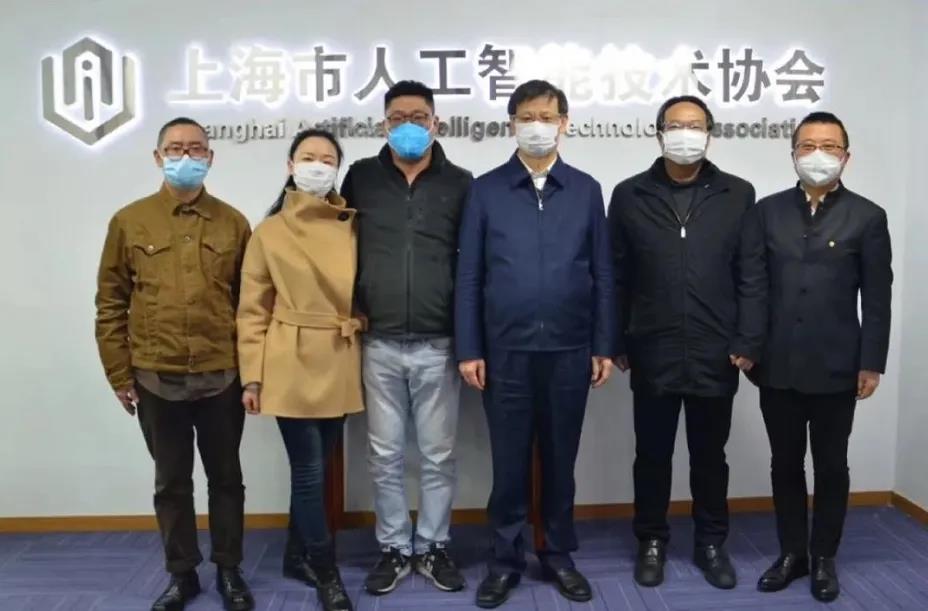 【協(xié)會(huì)新聞】上海市副市長許昆林一行蒞臨協(xié)會(huì)檢查指導(dǎo)疫情防控和企業(yè)復(fù)工復(fù)產(chǎn)工作